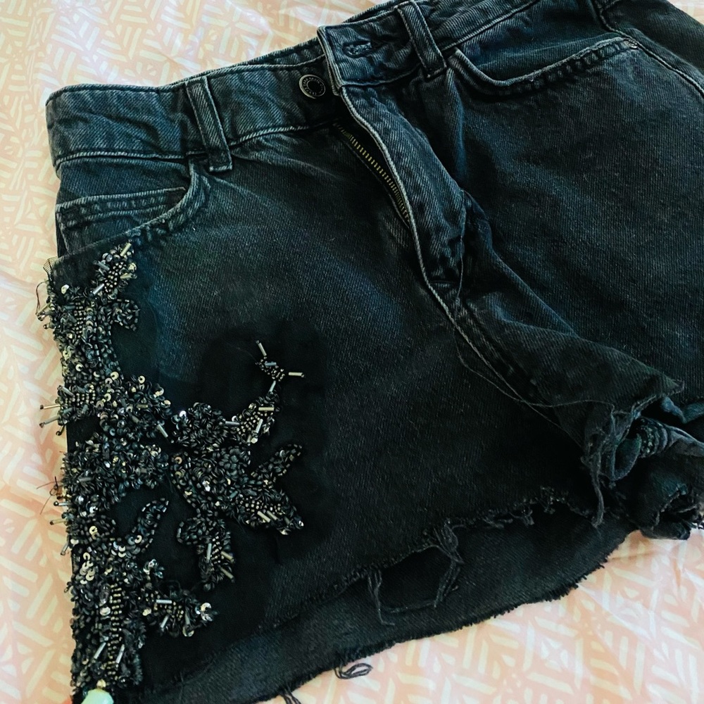Zara black shorts size 34/02/XS